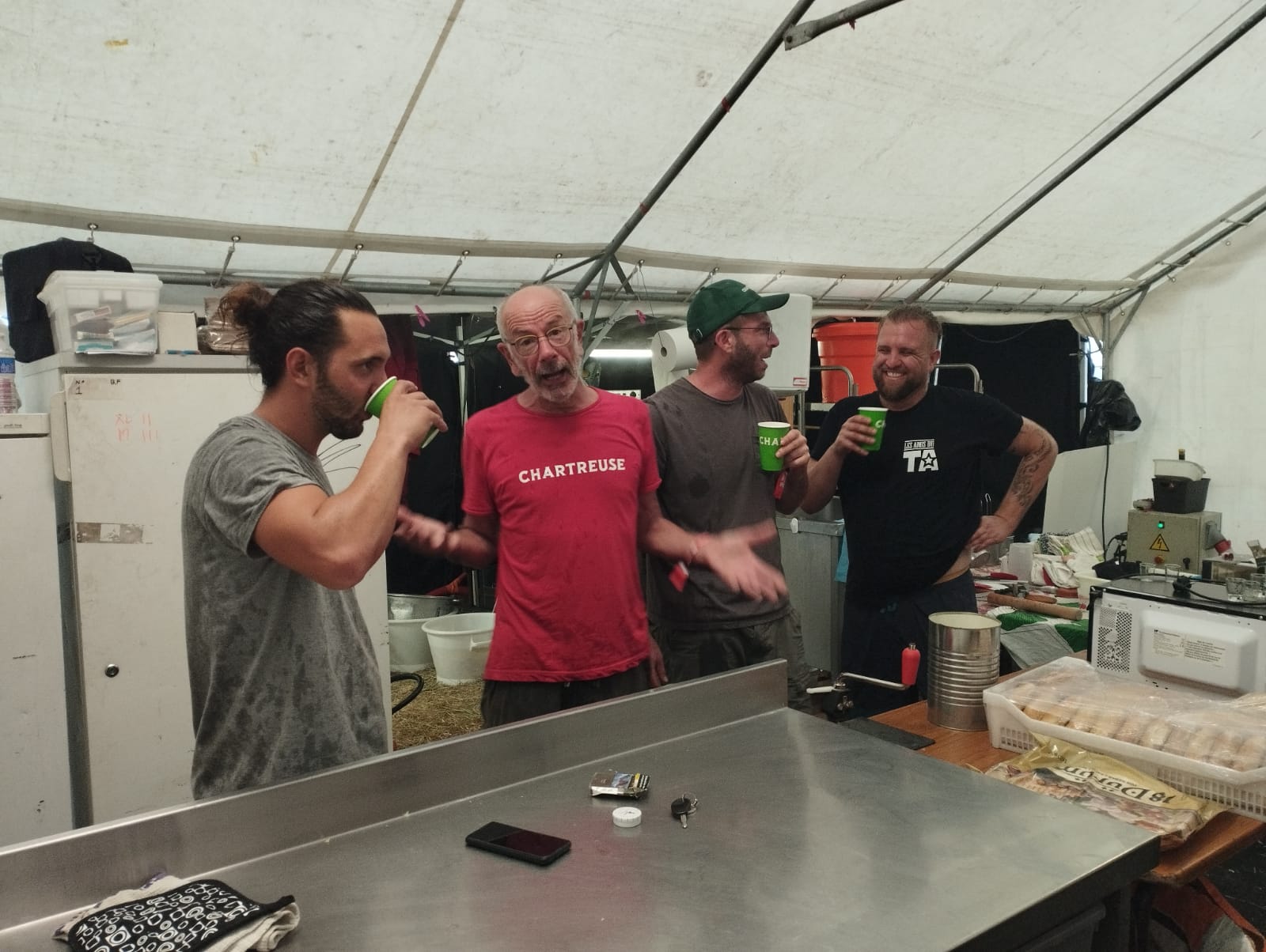 Le bar de la guinguette